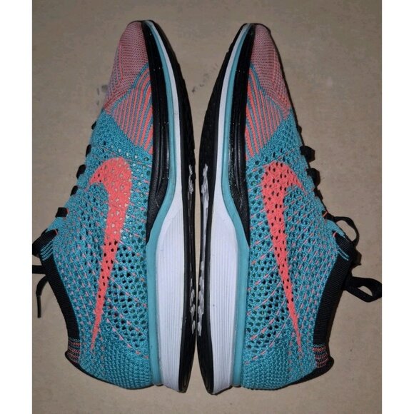 NIKE FLYKNIT RACER MEN'S Size 6.5 = WOMEN'S Size 8 Great Used Condition ! - Picture 3 of 9
